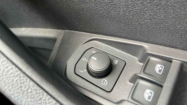 Used Skoda Karoq 2024 for sale - 74968794: Photo 30
