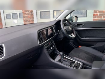 Used SEAT Ateca 2024 for sale - 76130864: Photo 2