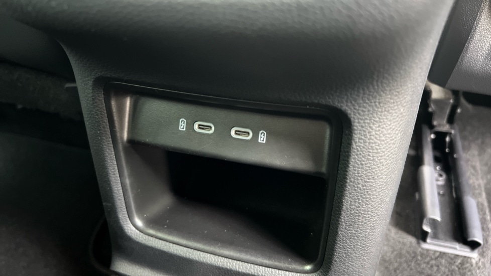 Used SEAT Ateca 2024 for sale - 76130864: Photo 32