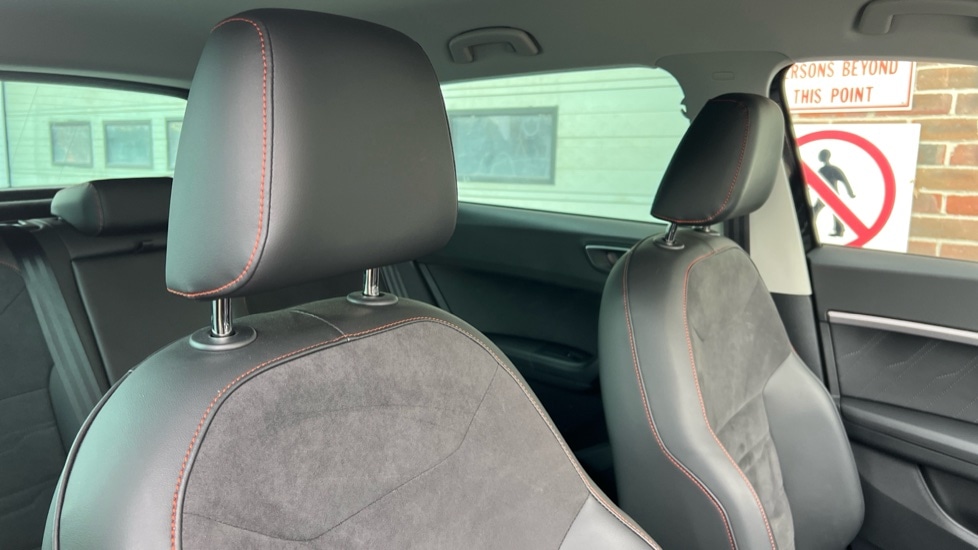 Used SEAT Ateca 2024 for sale - 76130864: Photo 33