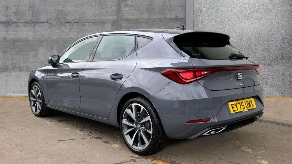 Used SEAT Leon 2025 for sale - 76479878: Photo 3