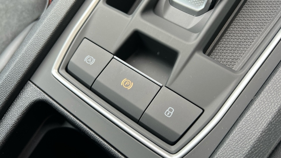 Used SEAT Leon 2025 for sale - 76479878: Photo 30