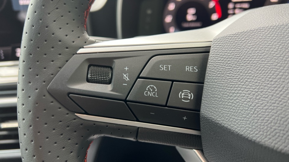 Used SEAT Leon 2025 for sale - 76479878: Photo 31