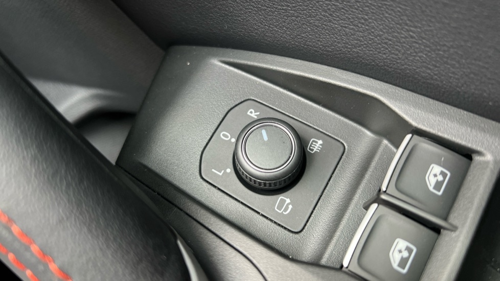 Used SEAT Leon 2025 for sale - 76479878: Photo 36