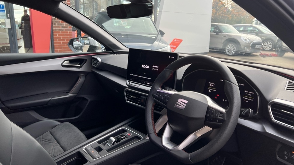 Used SEAT Leon 2025 for sale - 76479878: Photo 6