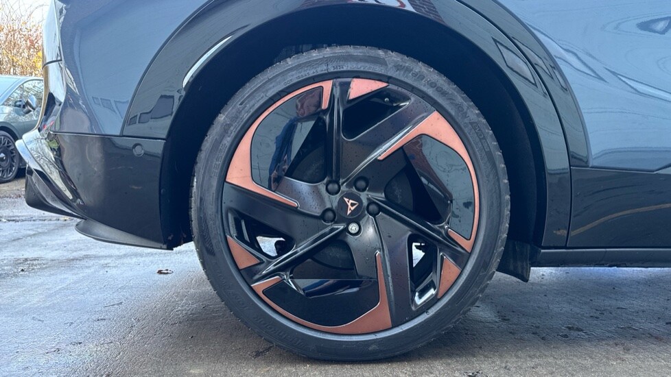 Used Cupra Tavascan 2025 for sale - 76826700: Photo 18