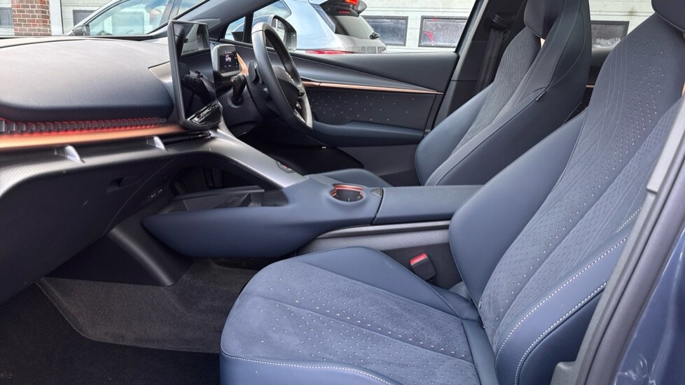 Used Cupra Tavascan 2025 for sale - 76826700: Photo 26