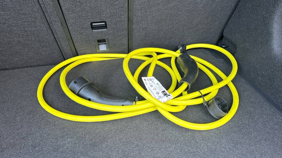 Used Cupra Tavascan 2025 for sale - 76826700: Photo 41