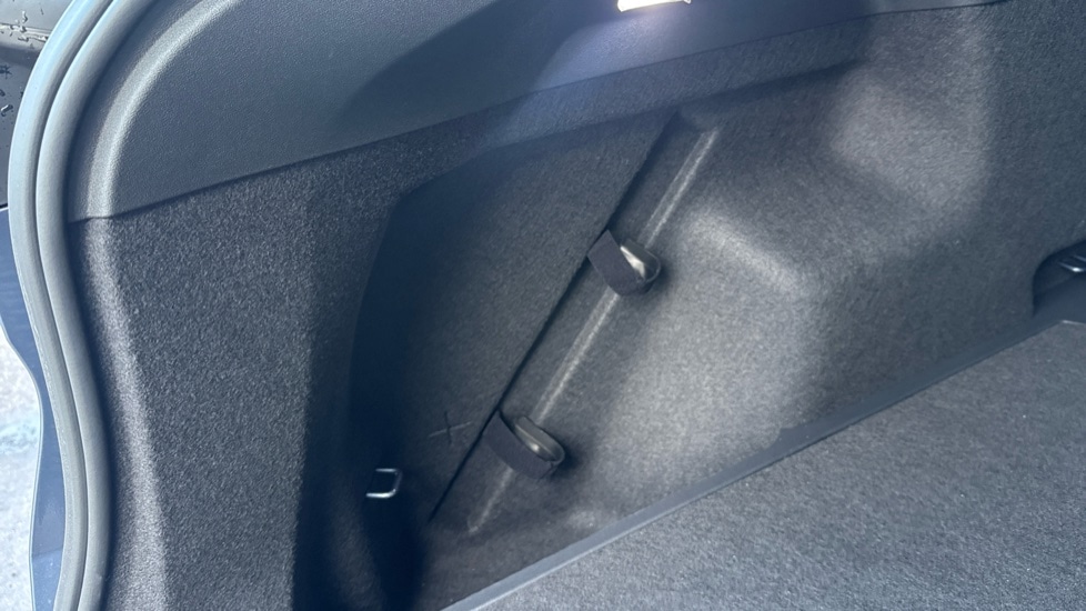 Used Cupra Tavascan 2025 for sale - 76826700: Photo 44