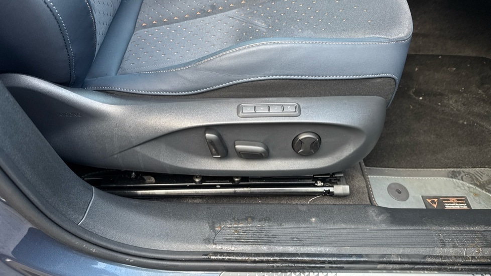 Used Cupra Tavascan 2025 for sale - 76826700: Photo 68