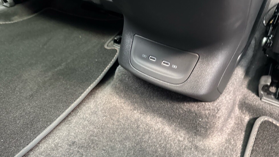 Used Cupra Tavascan 2025 for sale - 76826700: Photo 74