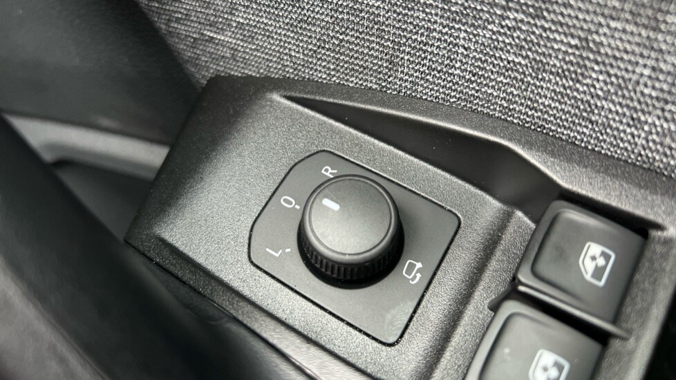 Used SEAT Arona 2025 for sale - 76567920: Photo 27