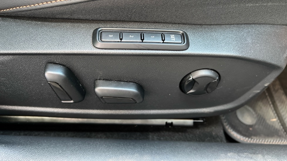 Used Cupra Leon 2024 for sale - 76022018: Photo 31