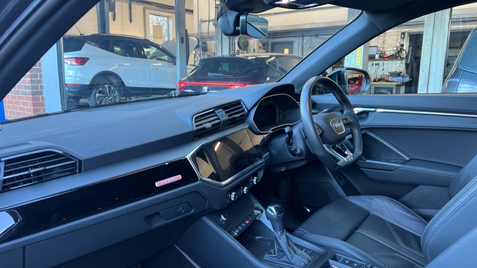 Used Audi Q3 2024 for sale - 76873003: Photo 10