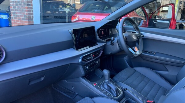Used SEAT Ibiza 2025 for sale - 76203884: Photo 2