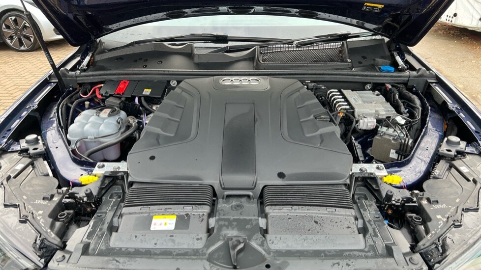 Used Audi Q7 2021 for sale - 76888871: Photo 16