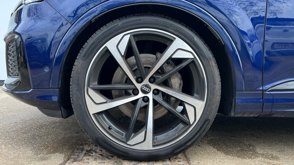 Used Audi Q7 2021 for sale - 76888871: Photo 17