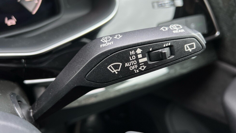 Used Audi Q7 2021 for sale - 76888871: Photo 37