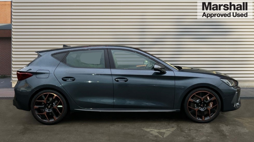 Used Cupra Leon 2025 for sale - 76597913: Photo 2