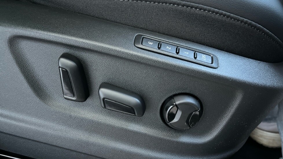 Used SEAT Ateca 2025 for sale - 76203747: Photo 31