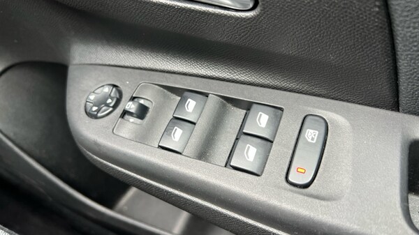 Used Vauxhall Corsa 2020 for sale - 76221741: Photo 39