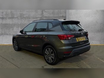 Used SEAT Arona 2023 for sale - 76977824: Photo