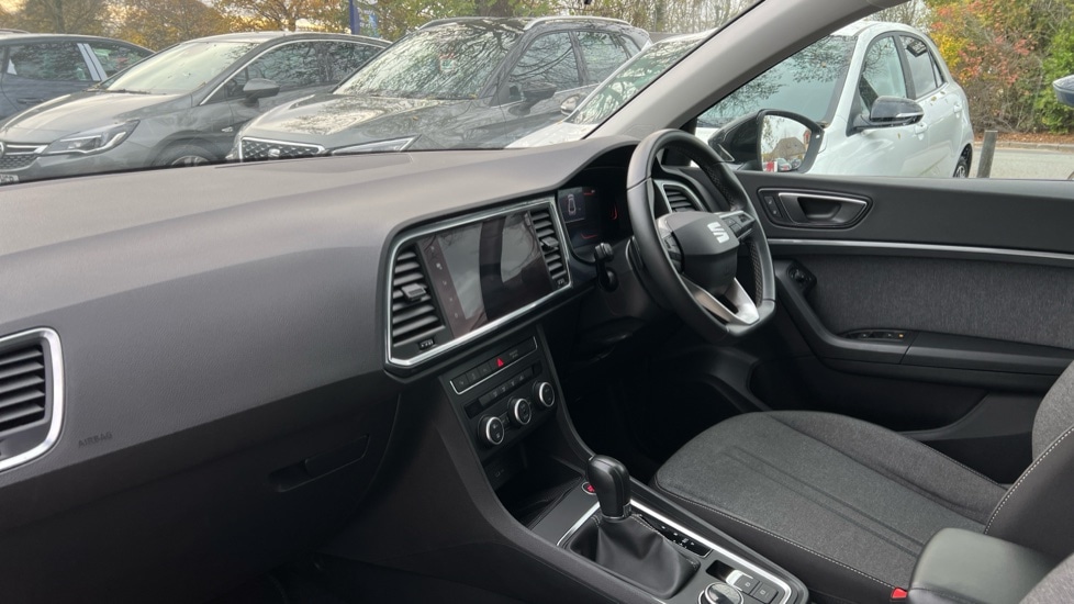 Used SEAT Ateca 2024 for sale - 76609532: Photo 2