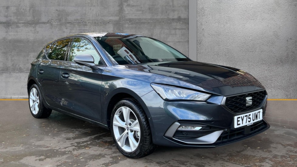 Used SEAT Leon 2025 for sale - 76479678: Photo 1