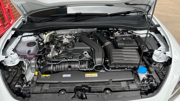 Used SEAT Leon 2025 for sale - 75472040: Photo 17