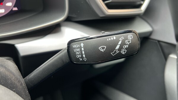 Used SEAT Leon 2025 for sale - 75472040: Photo 38