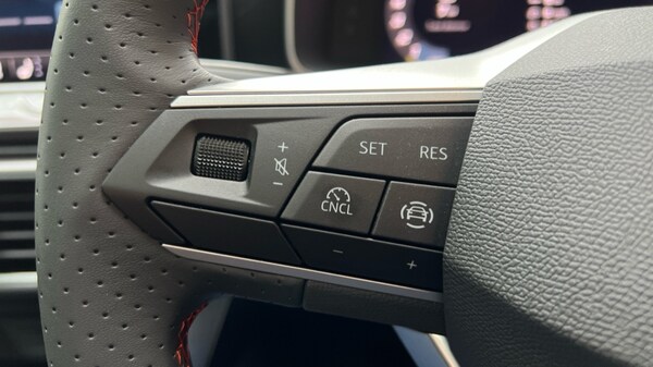 Used SEAT Leon 2025 for sale - 75472040: Photo 40