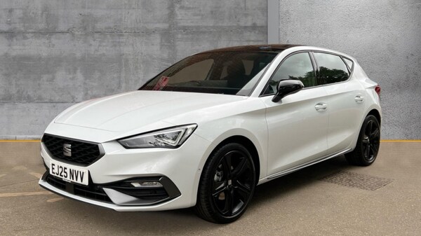 Used SEAT Leon 2025 for sale - 75472040: Photo 7
