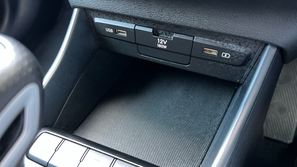 Used Hyundai i20 2024 for sale - 76086689: Photo 32