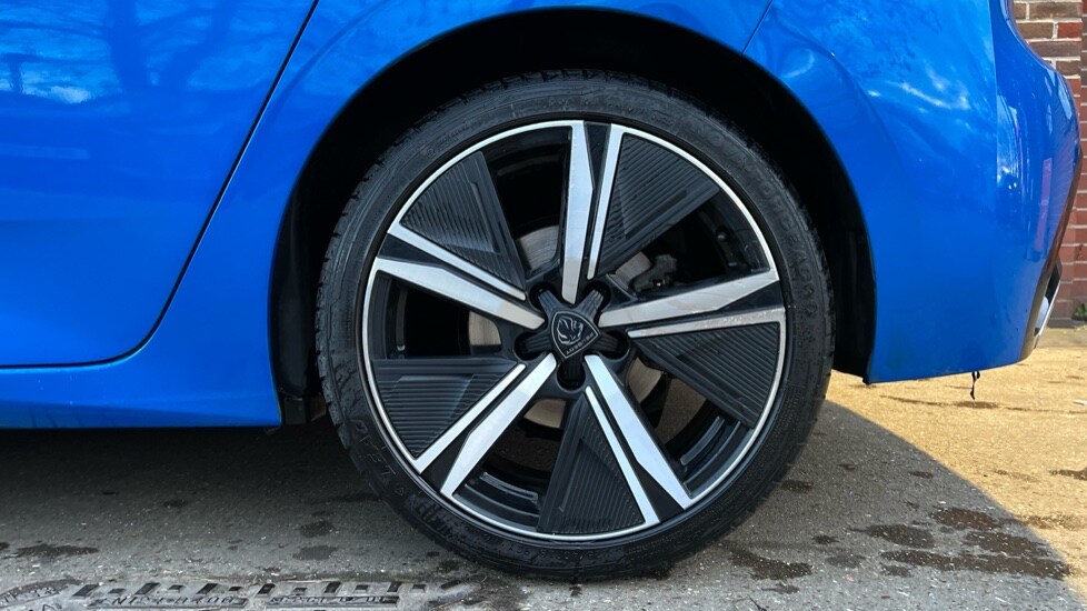 Used Peugeot 308 2024 for sale - 77071059: Photo 18