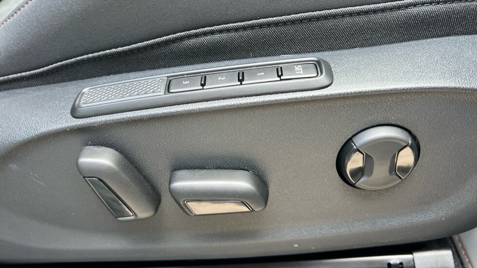 Used Cupra Terramar 2025 for sale - 75664995: Photo 38