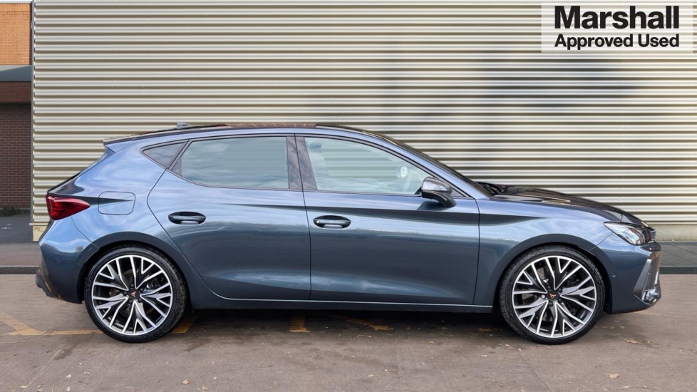 Used Cupra Leon 2025 for sale - 76533744: Photo 2