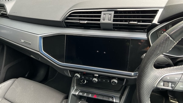 Used Audi Q3 2021 for sale - 76241783: Photo 12