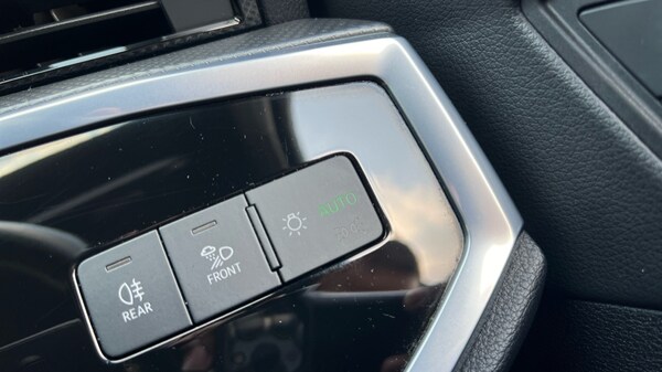 Used Audi Q3 2021 for sale - 76241783: Photo 32