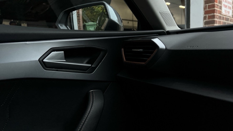 Used Cupra Leon 2024 for sale - 76233996: Photo 29