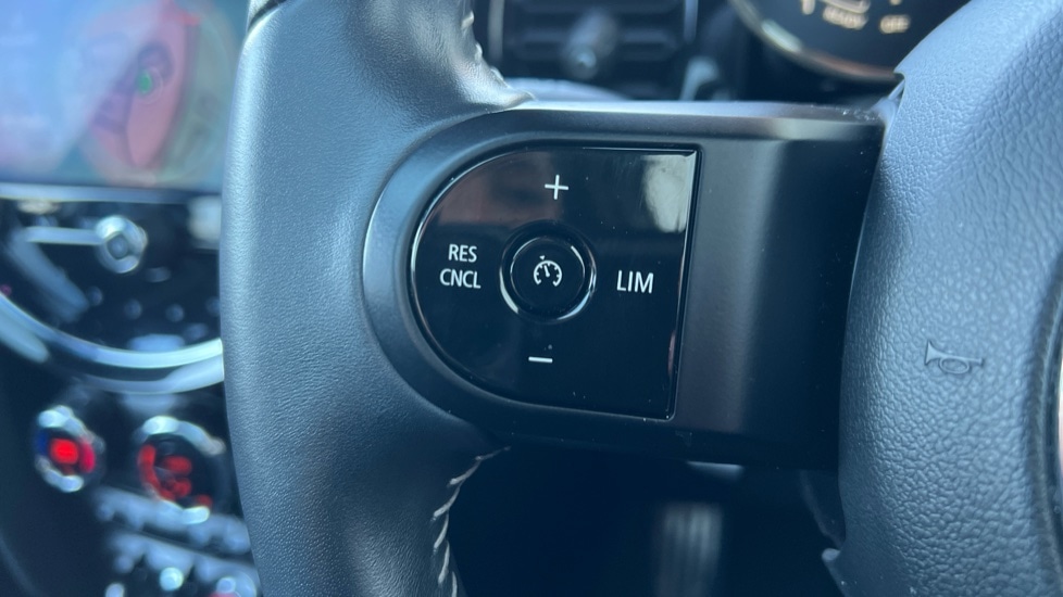 Used MINI Hatch 2022 for sale - 76615111: Photo 28