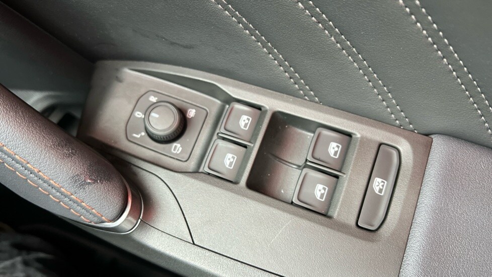 Used Cupra Leon 2025 for sale - 76597889: Photo 33