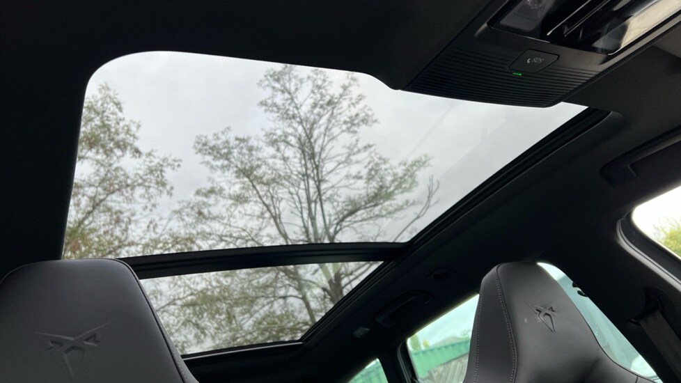 Used Cupra Leon 2025 for sale - 76597889: Photo 45