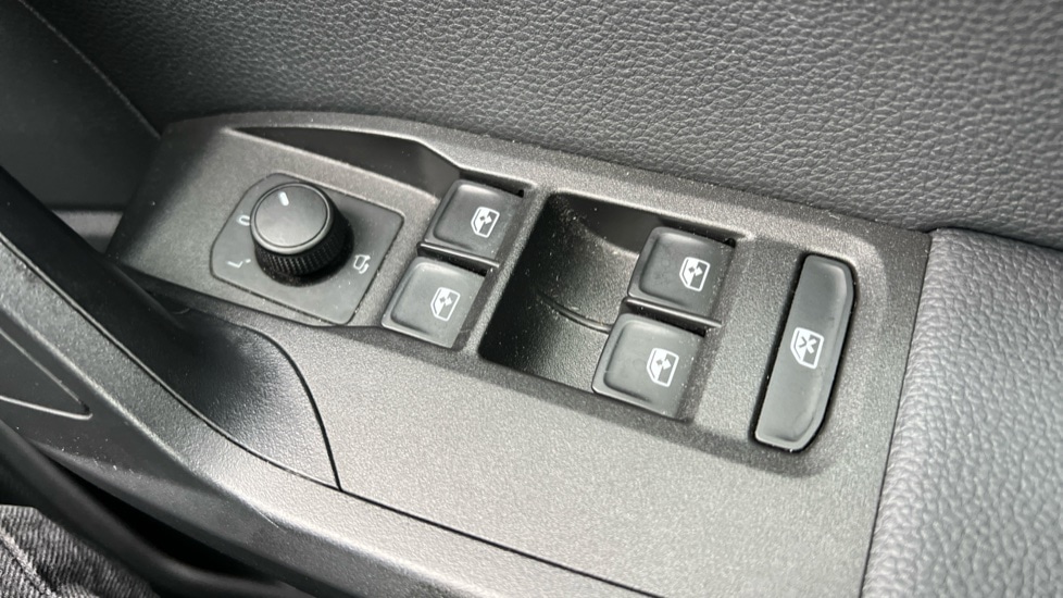 Used SEAT Arona 2022 for sale - 76623540: Photo 32