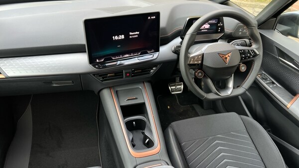 Used Cupra Born 2025 for sale - 76216968: Photo 11