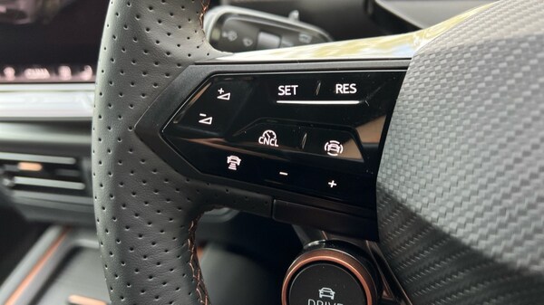 Used Cupra Born 2025 for sale - 76216968: Photo 35