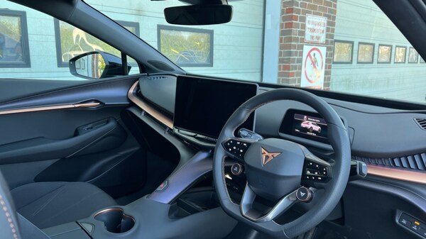Used Cupra Tavascan 2024 for sale - 74963646: Photo 9