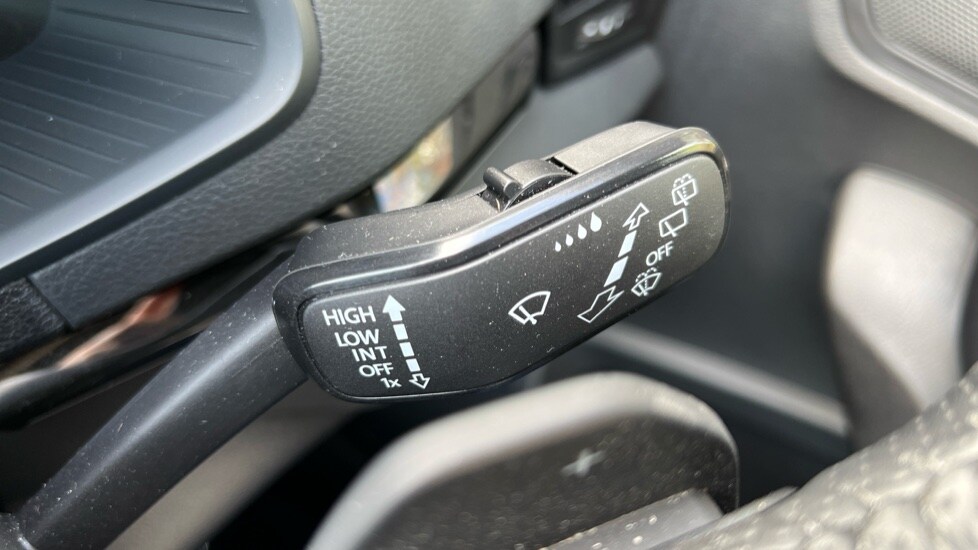 Used Skoda Karoq 2024 for sale - 75722198: Photo 34