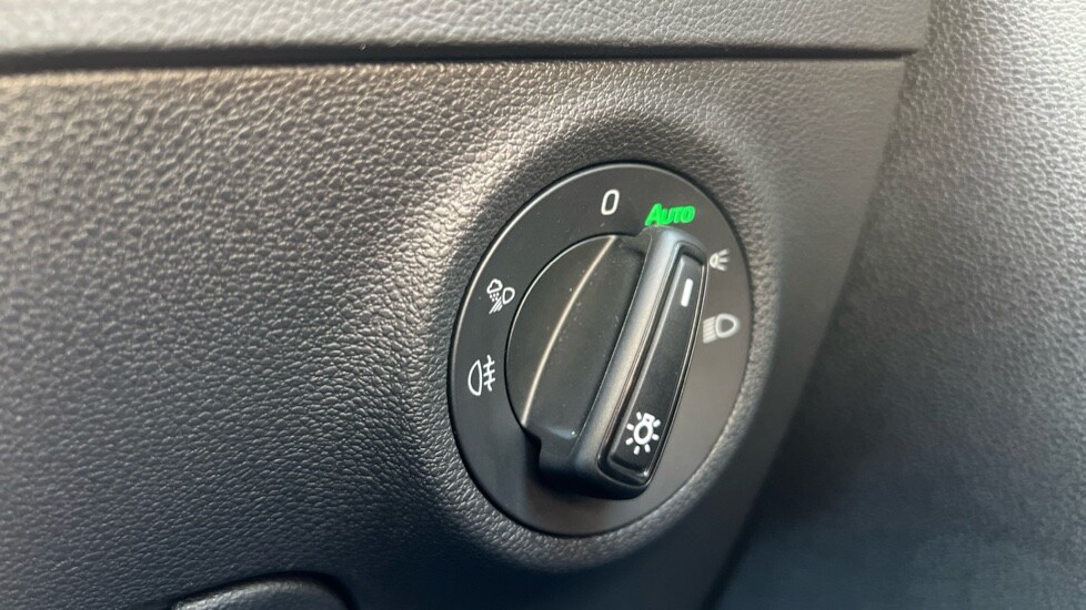 Used Skoda Karoq 2024 for sale - 75722198: Photo 36