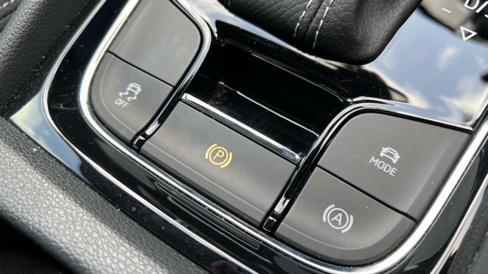 Used Skoda Karoq 2024 for sale - 75722198: Photo 39