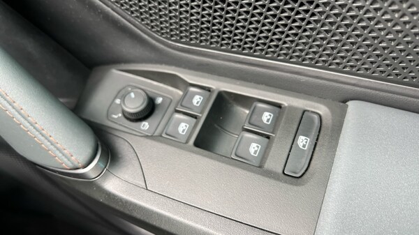 Used Cupra Leon 2025 for sale - 76289717: Photo 35